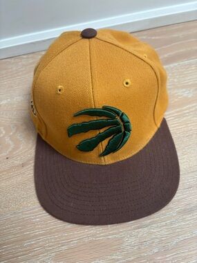 Mitchell & Ness Mustard and Brown Raptors Snapback